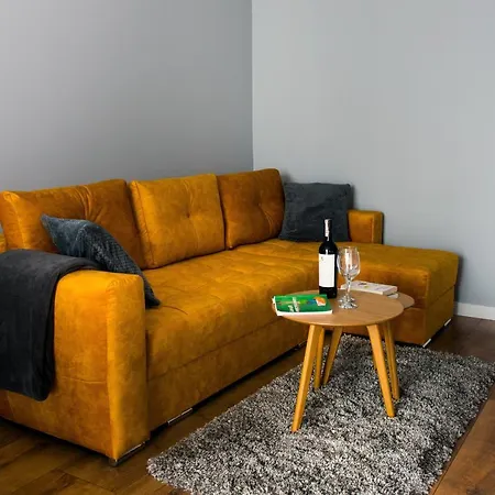 Appartement Cypryjskie Faktura Vat *